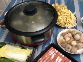 Yo哥学会搞突然袭击了