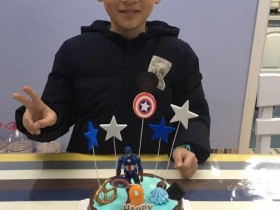 Yo哥9周岁生日快乐。