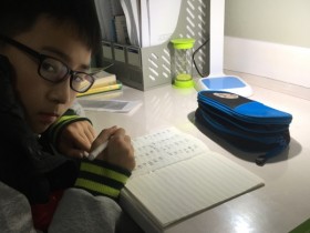 YO哥今晚跟我混!