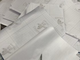 又逢新学期包书季,Yo哥幸福!开学第一天!